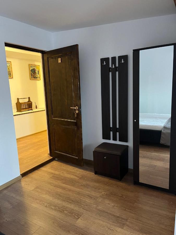 Casa Someseana Guest House Gilgau ภายนอก รูปภาพ