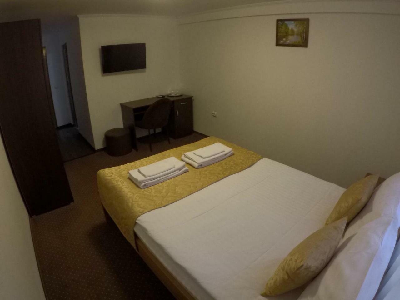 Casa Someseana Guest House Gilgau ภายนอก รูปภาพ