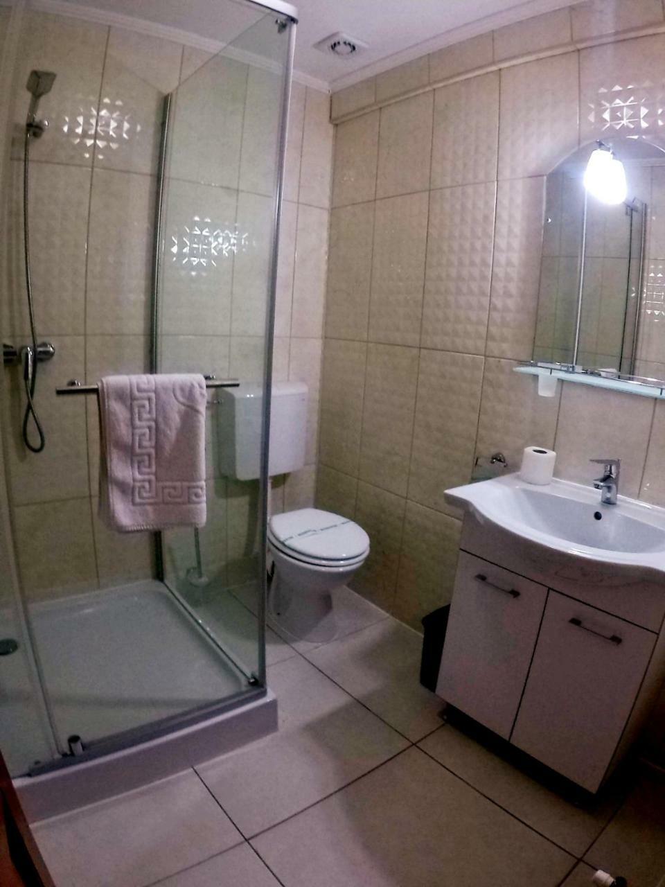 Casa Someseana Guest House Gilgau ภายนอก รูปภาพ