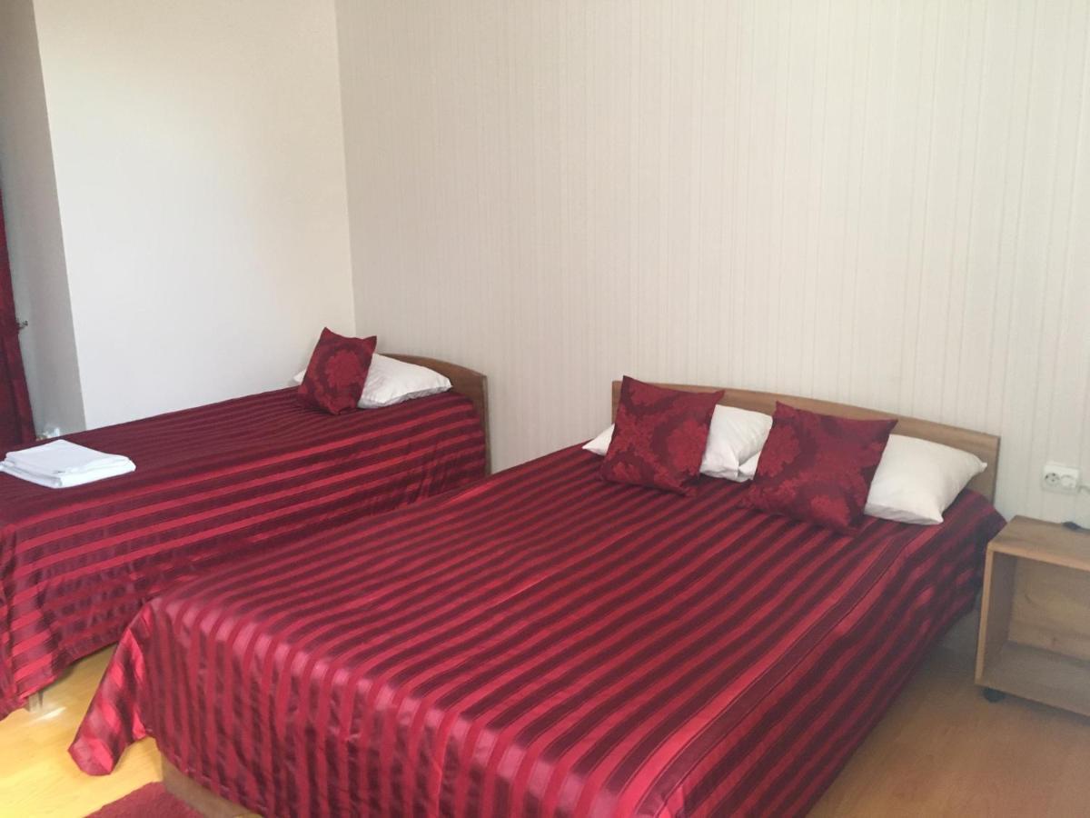 Casa Someseana Guest House Gilgau ภายนอก รูปภาพ